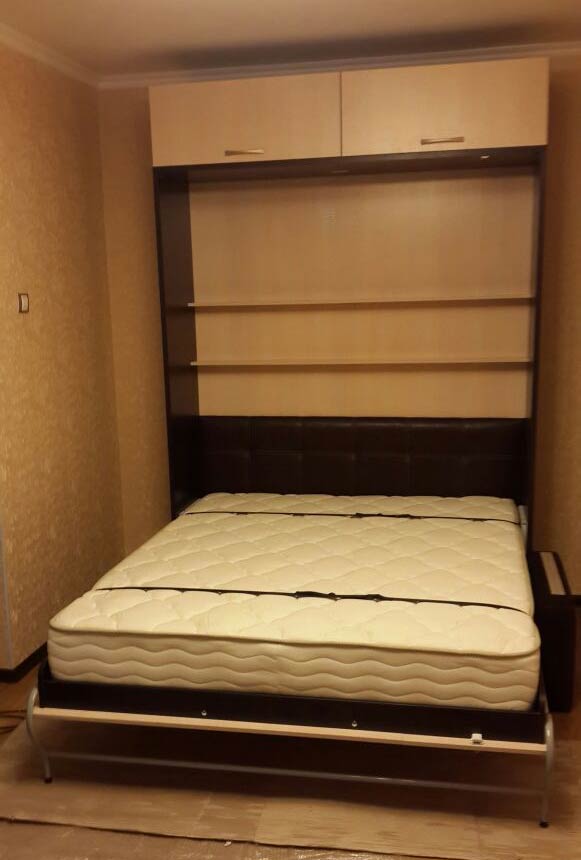 Авито шкаф кровать. Шкаф кровать. Кровать встроенная в шкаф. Шкаф-кровать трансформер. Шкаф с откидной кроватью.